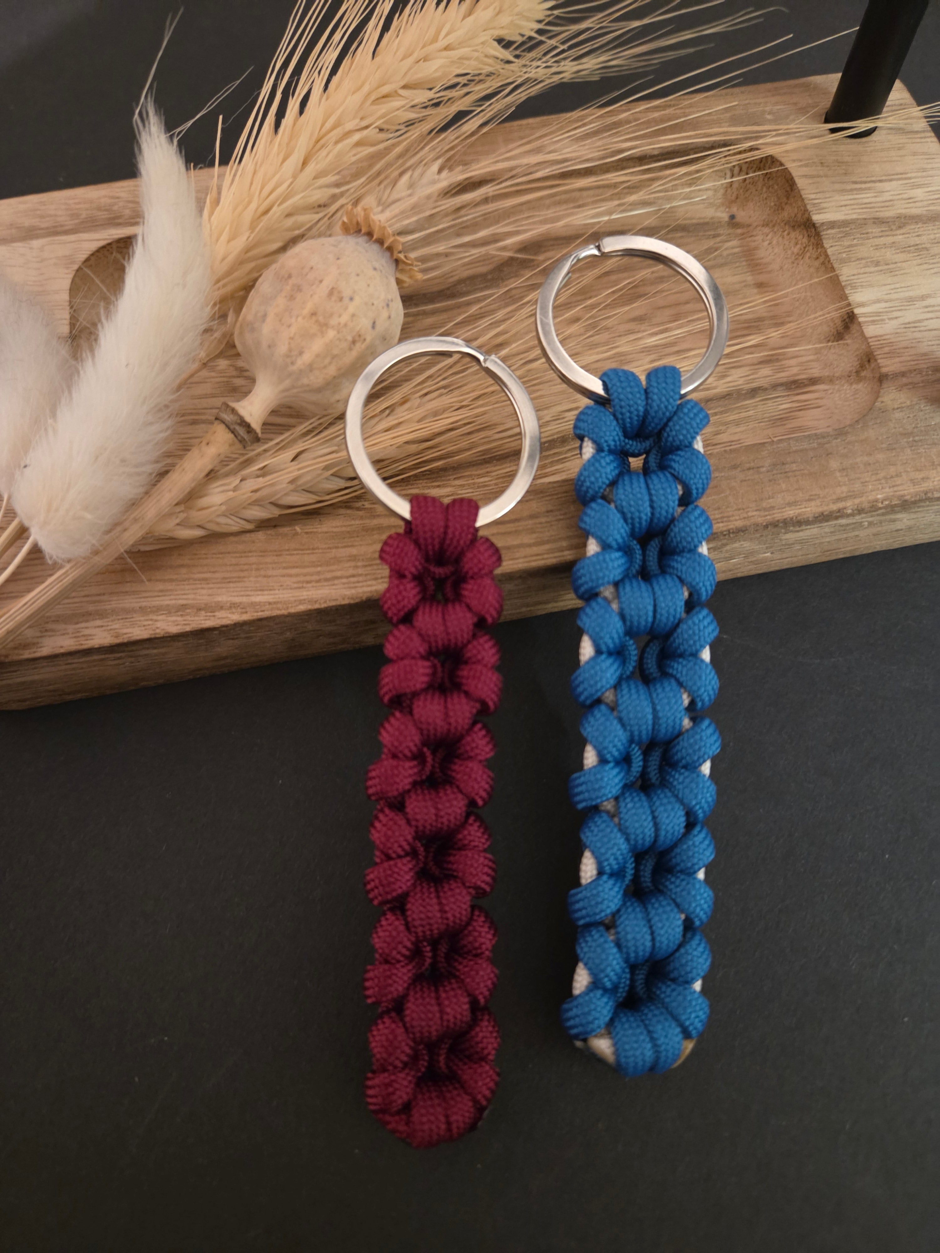Paracord Schlüsselanhänger Blumen | Einfarbig