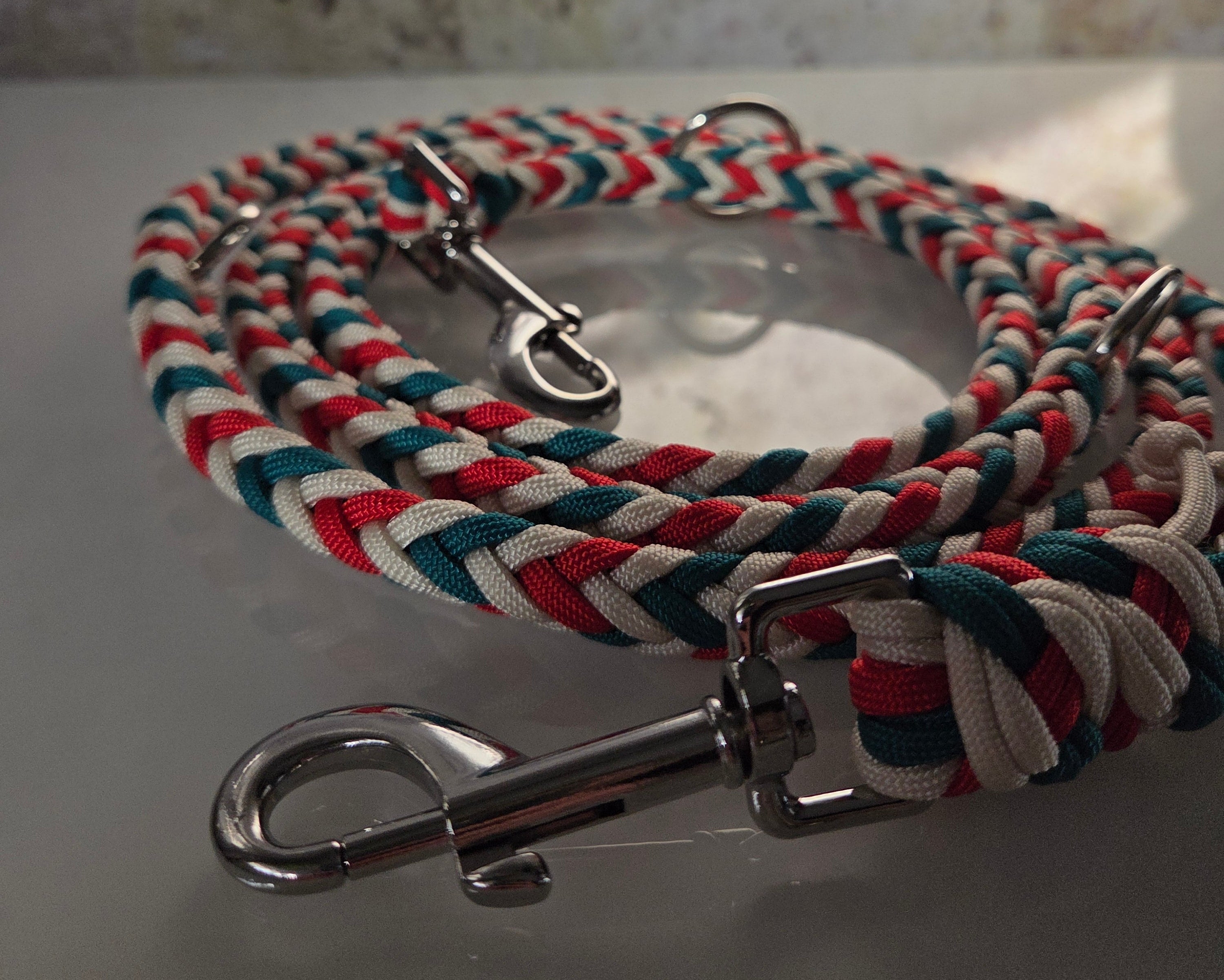 Teal Rouge | Herringbone | Klassisches Design