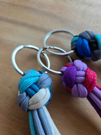 Paracord Schlüsselanhänger Diamantknoten