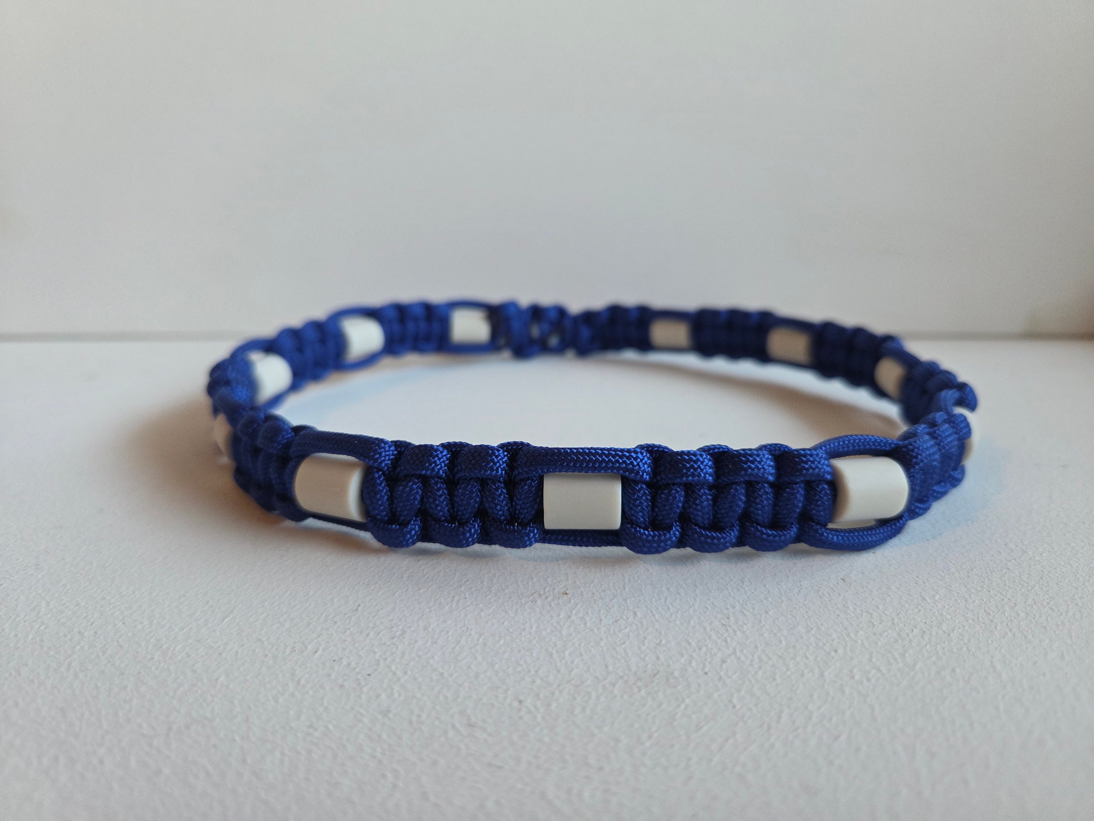 Paracord Halsband mit EM Keramik Pipes | Halskette