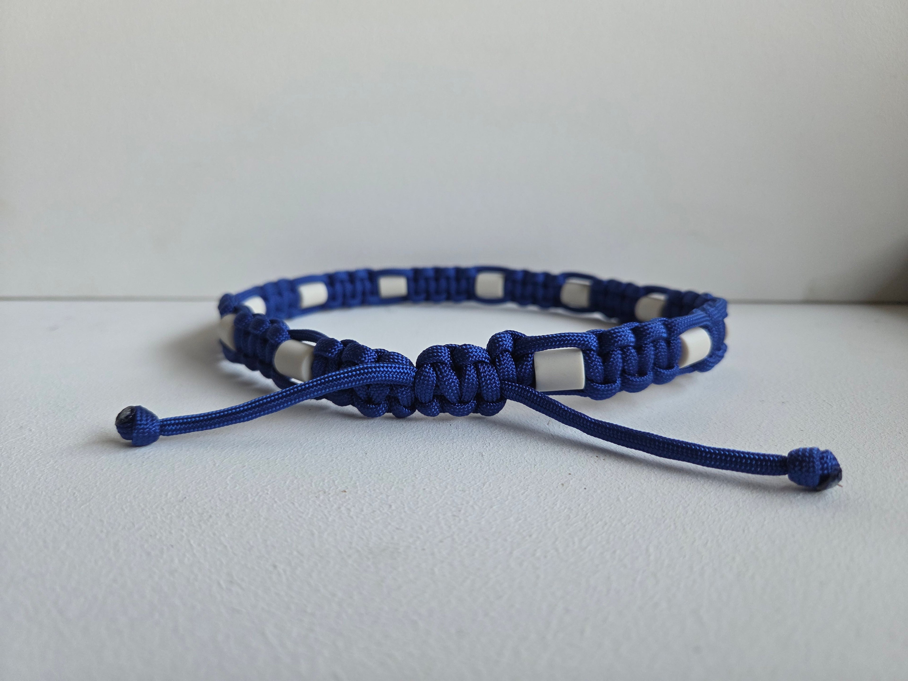 Paracord Halsband mit EM Keramik Pipes | Halskette
